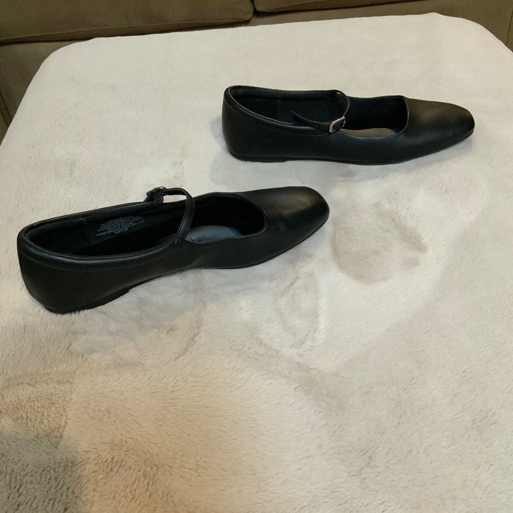 Wild Fable Black 9 Classic Ballet Flats ‘Minimalist Normcore Scandi Girl Office - Picture 3 of 5
